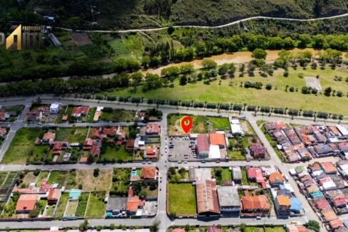 Lote de 596 metros con 19.98 metros de frente
